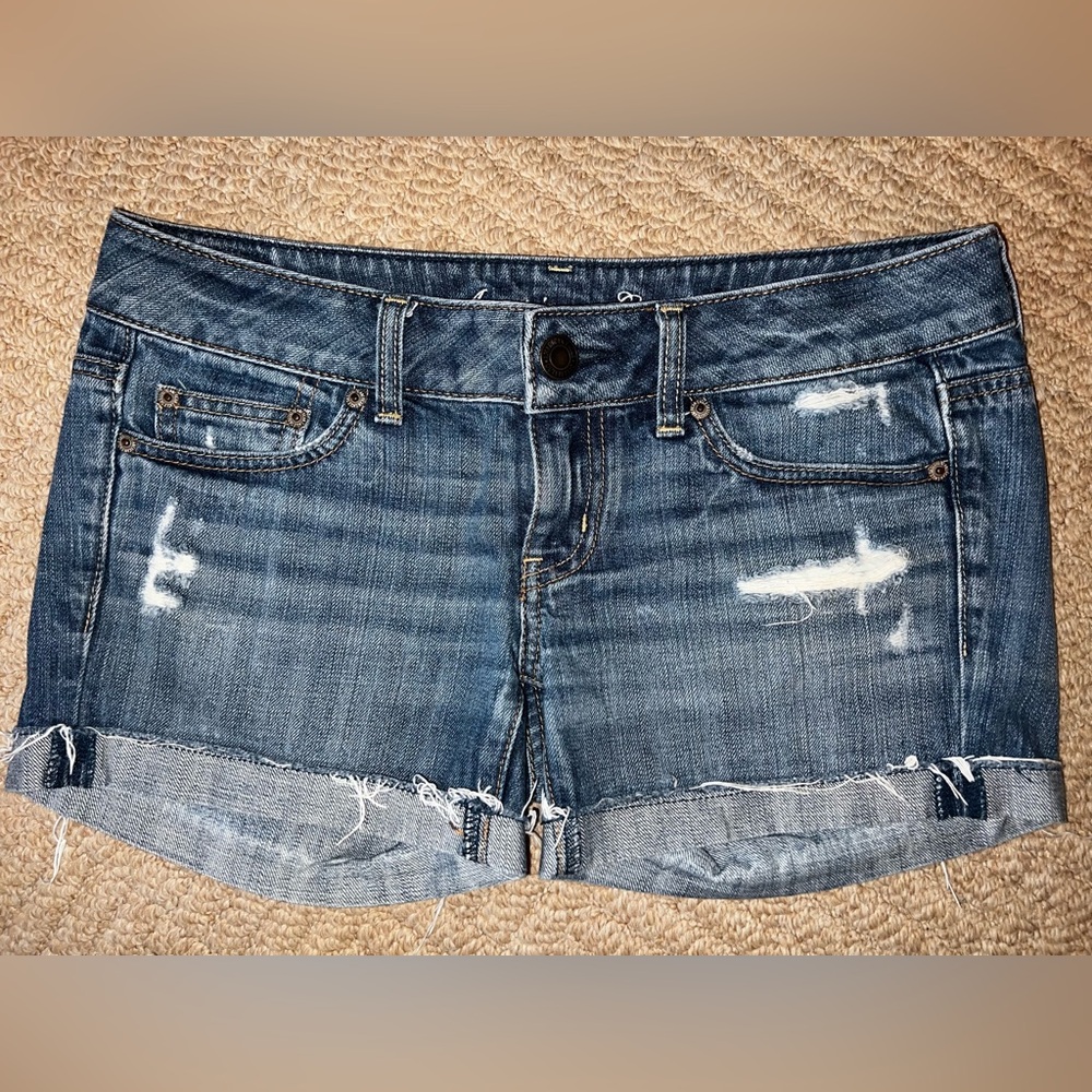 BUNDLE 5 for $50 👗👚 
American Eagle Outfitters Distressed Dark Blue Denim Shorts